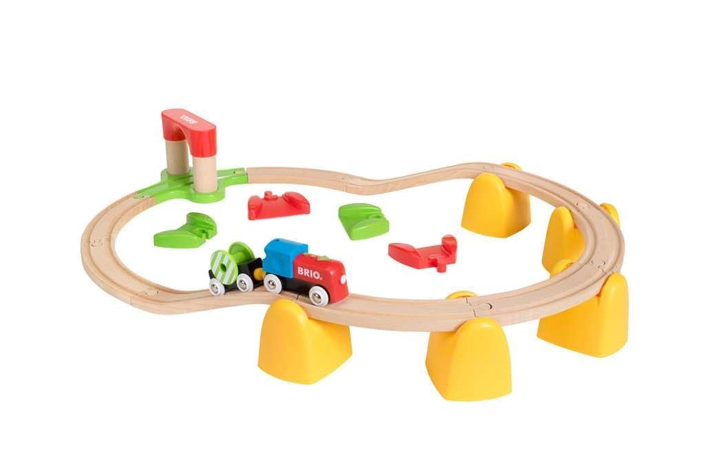 25 Piece Wood Train Set D422043
