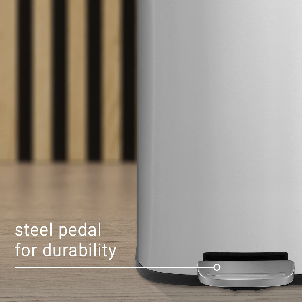 8 Gal Step Trash Can Soft Close 25" U6930