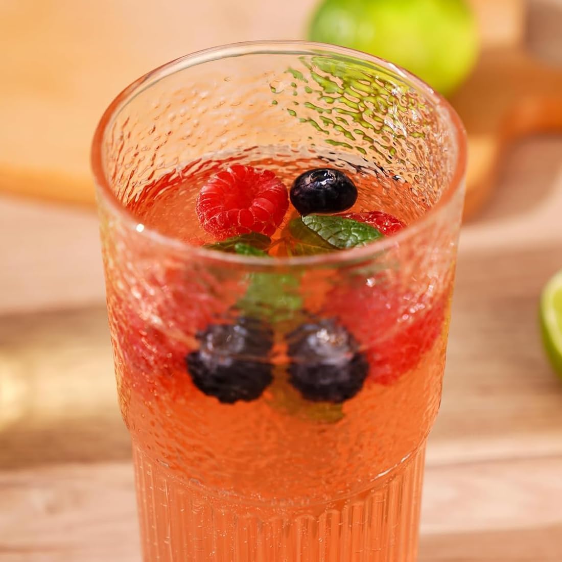 Glass Tumbler with Lid and Straw 20oz M8944