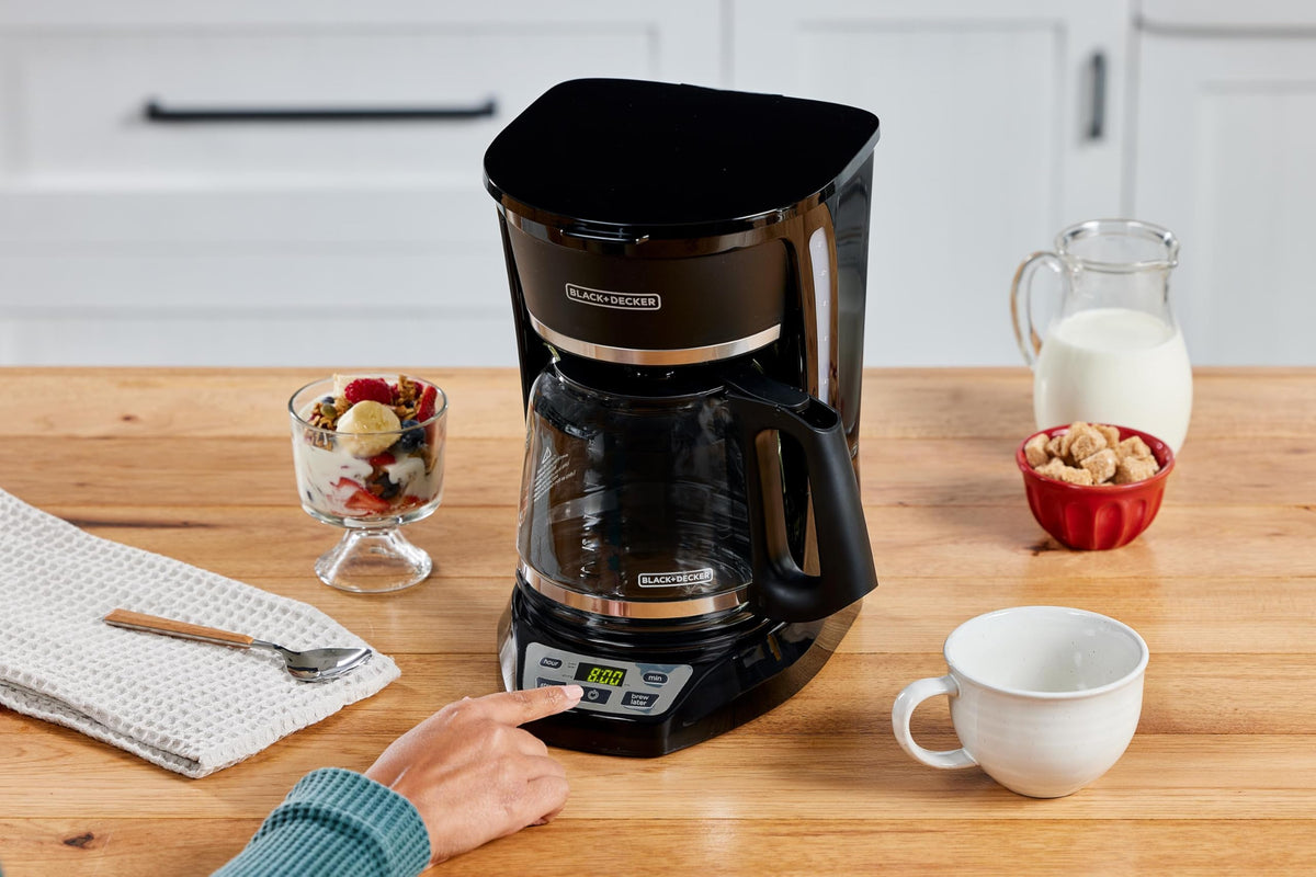 12-Cup Programmable Coffeemaker J3861