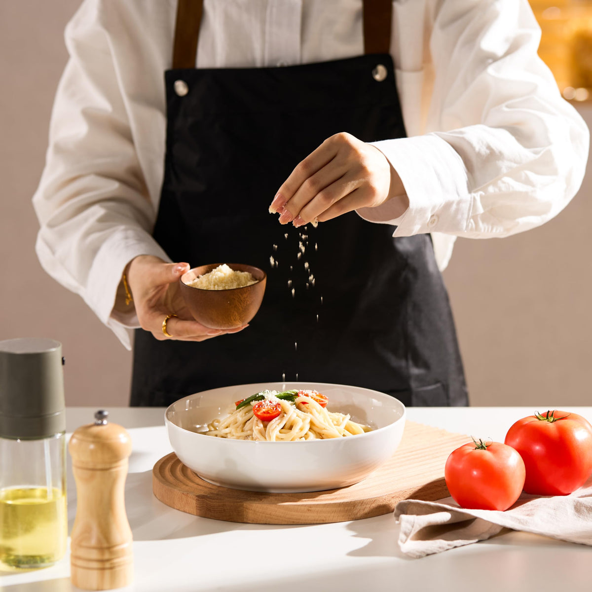 White 40 oz Pasta Bowls Set of 4 H930
